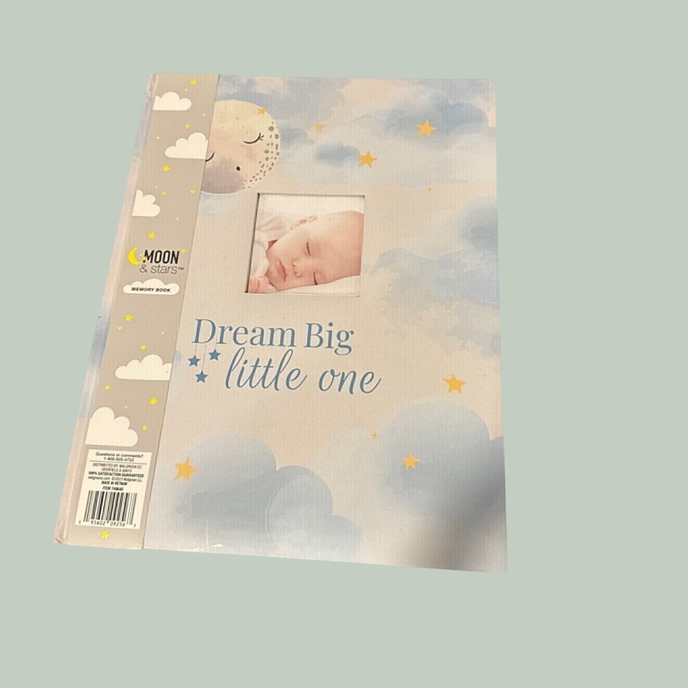Newborn Infant‎ Baby Book Grey